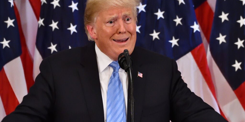 Trump Denies Considering Bitcoin Skeptic Jamie Dimon or BlackRock’s Fink for Treasury
