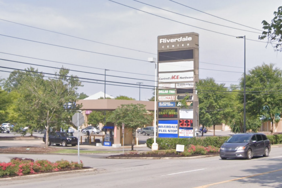 A Google Street View image of the Riverdale Center at 2520 Cantrell Rd. in Little Rock