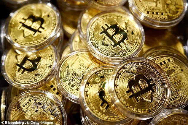 Bitcoin ETFs on the way to the UK, as FCA finally relaxes crypto rules