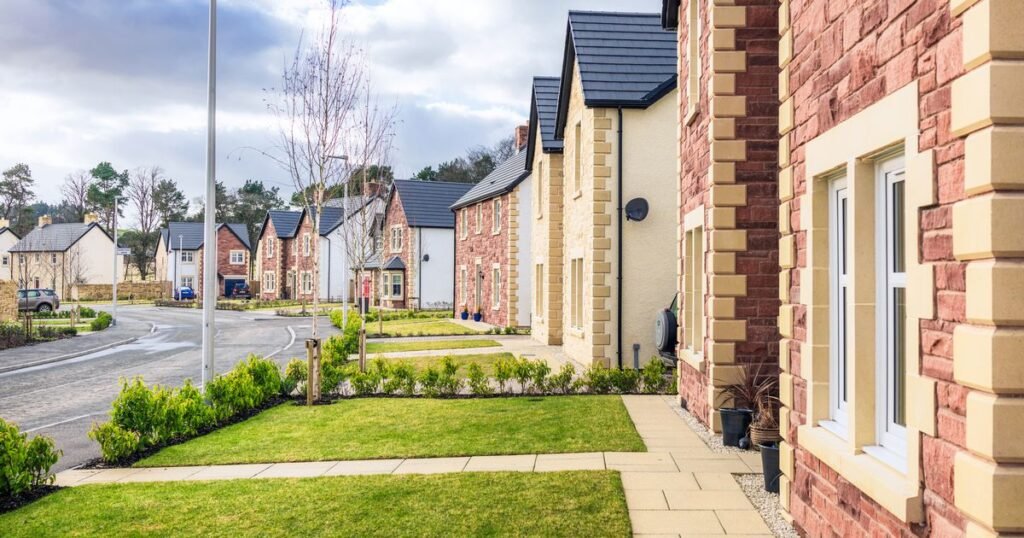 Chancellor Rachel Reeves ‘considers shake-up of stamp duty with new property tax’