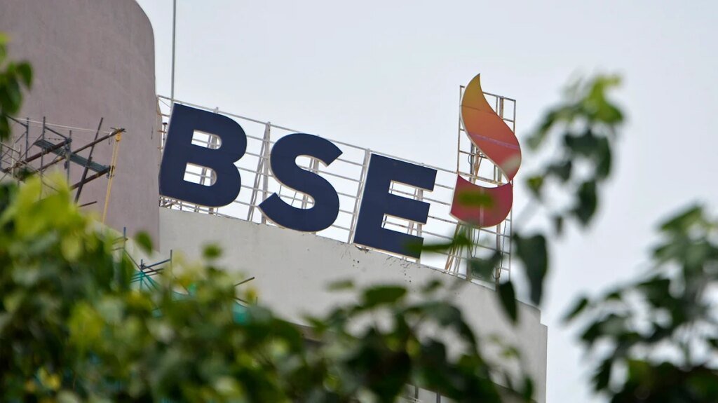 Sensex surges 419 pts to reclaim 81K level; Nifty ends at 24,722