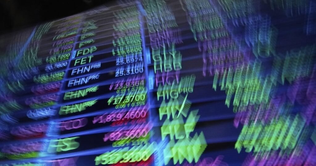 S&P/TSX composite up more than 270 points