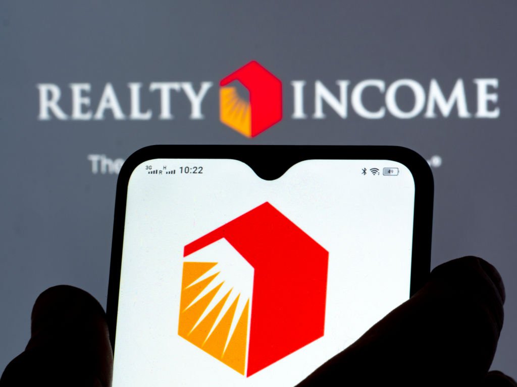 Where Will Realty Income Stock Be in 1 Year?