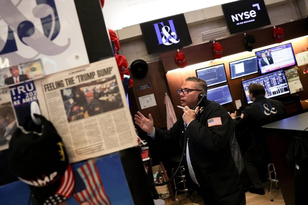 Stock market exodus to Wall Street hits 20-year high | Economy and Business