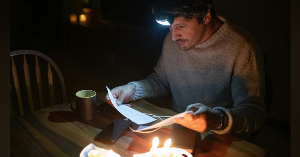 Keeping the Lights On: How AI Helps Utilities Support Customers During Outages