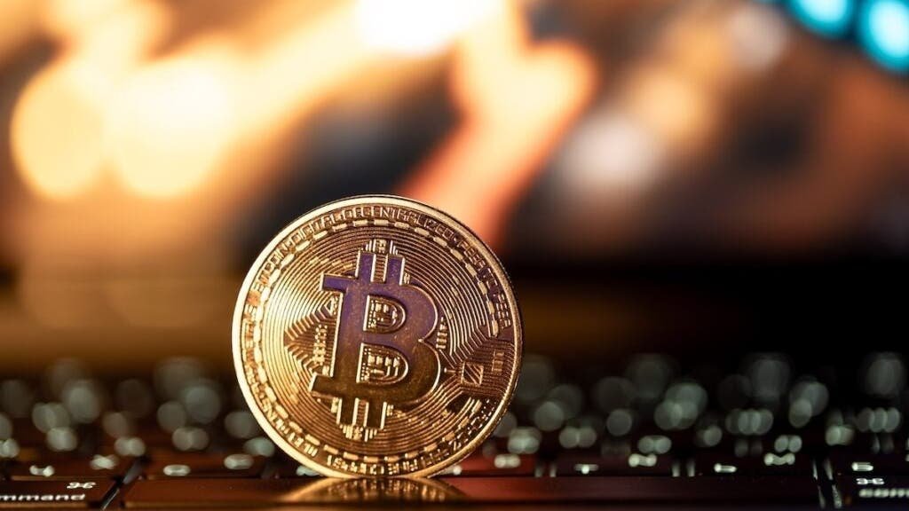 Bitcoin At $113,000 Waiting For ‘Final Rotiation’ As Analyst Forecasts One Last Dominance Push