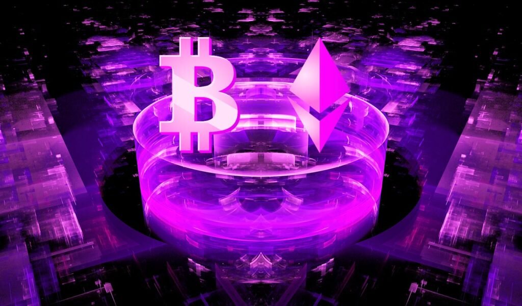 Crypto Trader Warns Bitcoin Could Repeat April 2025 Correction, Predicts Ethereum Pullback