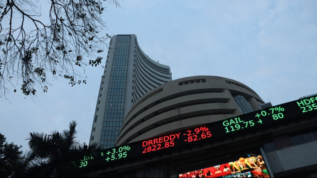 Stock Market Highlights: Sensex Settles 386 Points Lower At 81,715, Nifty Ends Above 25,000 | Markets News