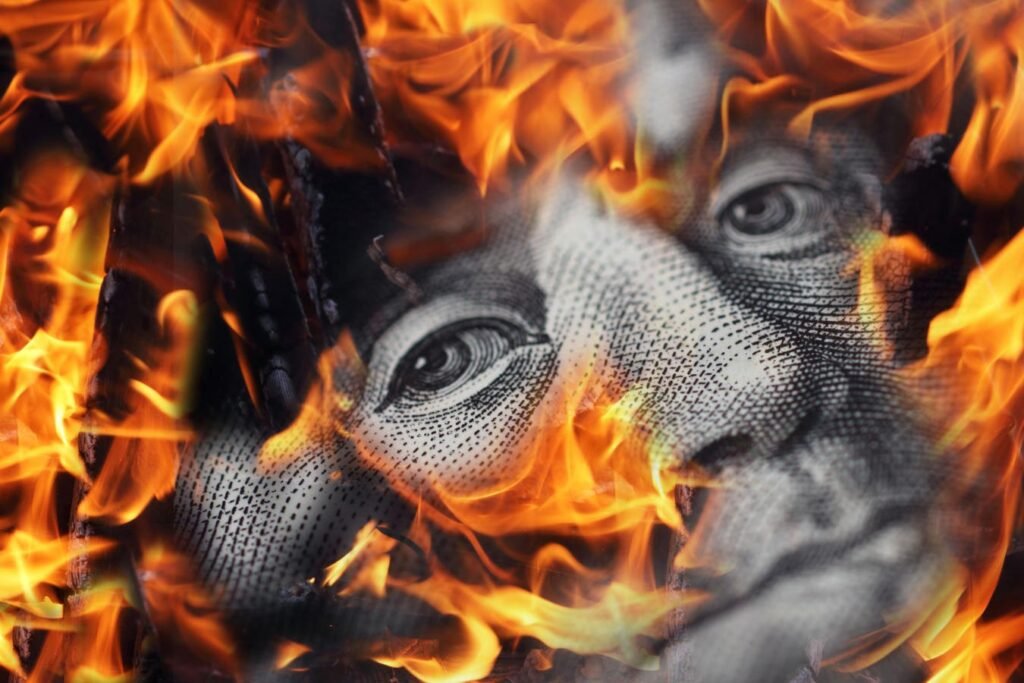 Serious U.S. Dollar Fed Warning Triggers Sudden Bitcoin And Gold All-Time High Price Surge