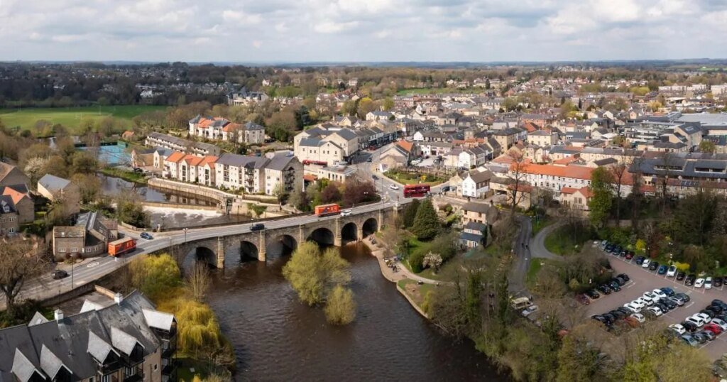 7 affordable property spots neighbouring Britain’s posh postcodes