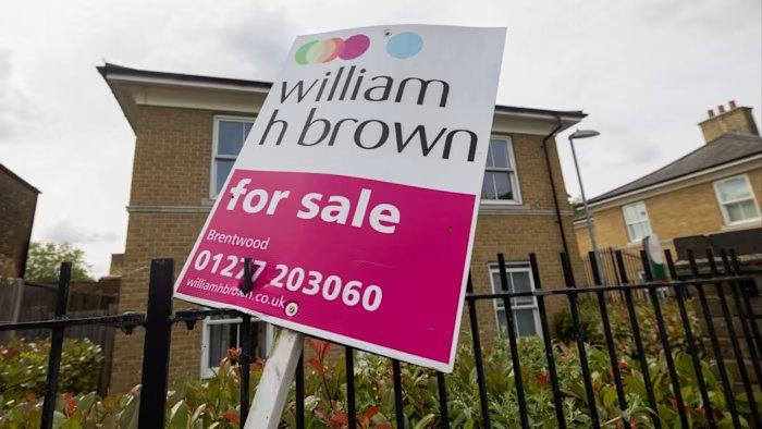 UK property market set for busy autumn as listings hit 7-year high