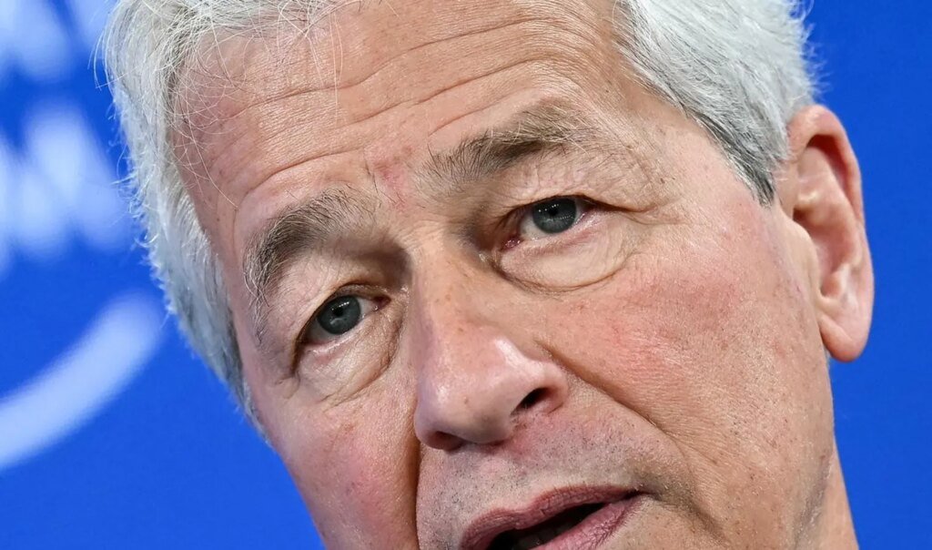 JPMorgan Just Warned A Bitcoin Nightmare Is Suddenly Coming True As Price Crash Fears Surge