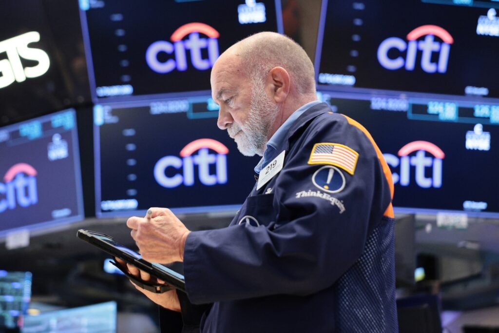 Stock Market Warning 2026: Citi Risk Flags Reach Post-2008 High as Nasdaq Drops 4%
