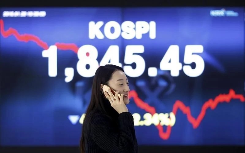 KOSPI earnings are better. So why are stocks falling harder? By Investing.com