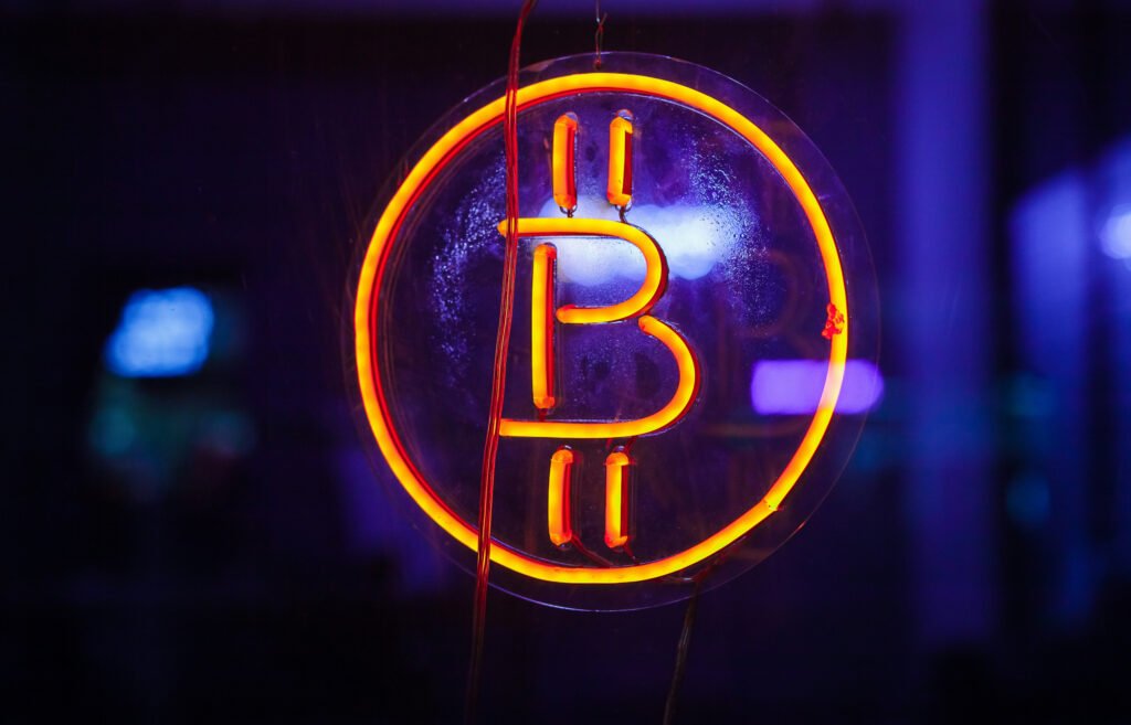 Bitcoin ETFs Just Pulled In $1 Billion, It Recovered Only 15% of June’s Losses.