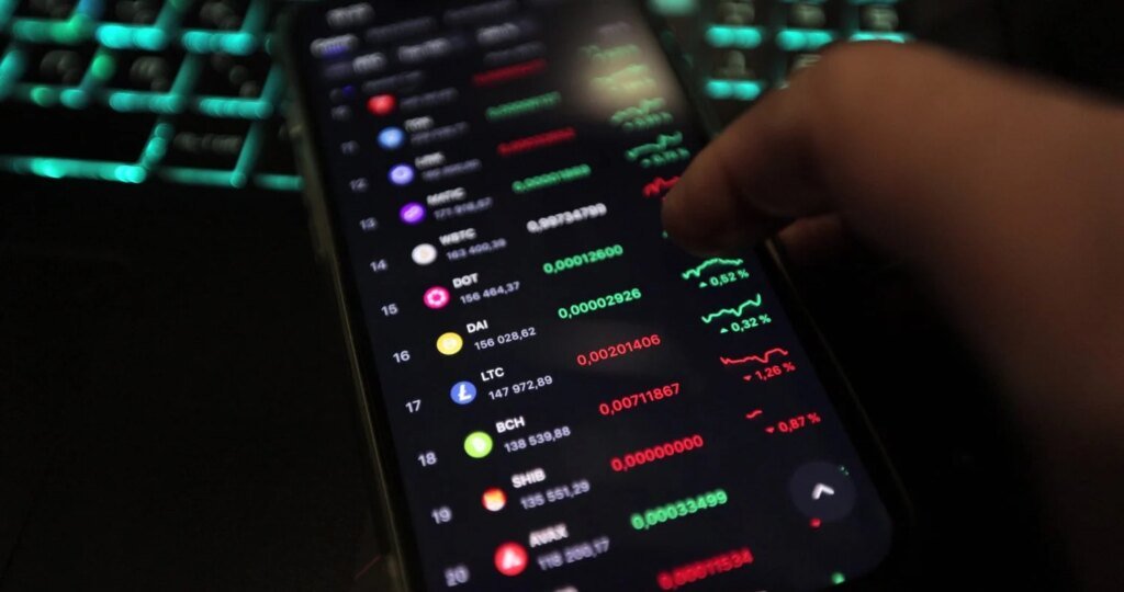 Bitcoin, XRP, Ethereum, and Solana Drop. Will Crypto Recover by the End of 2026?